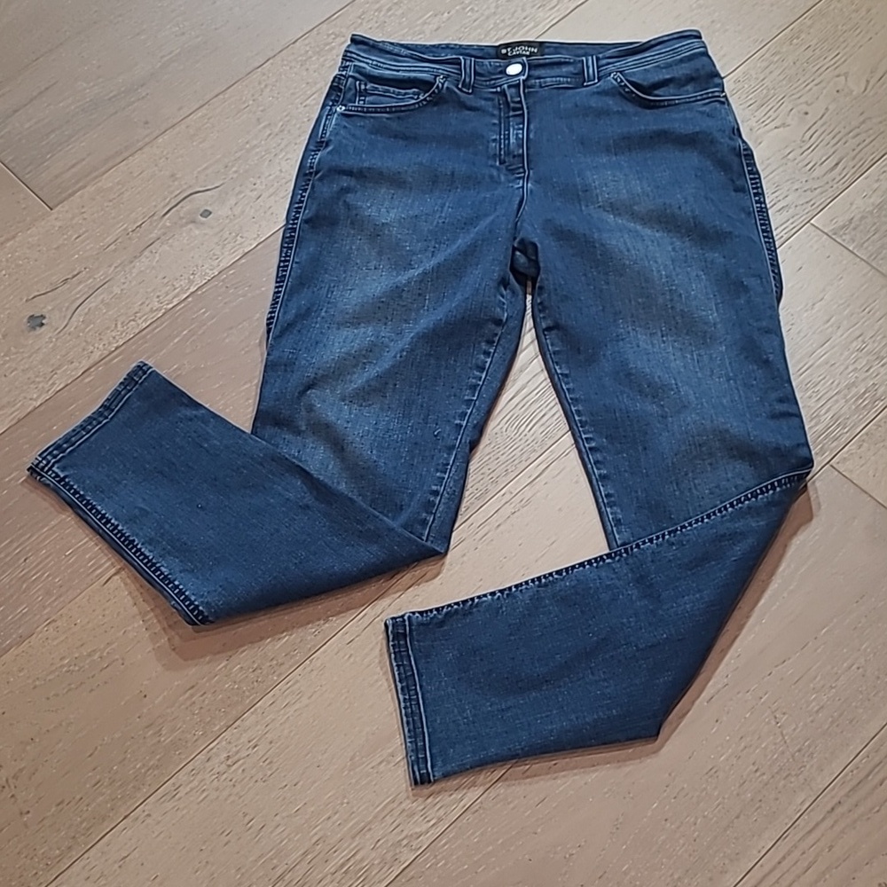 St. John Jeans Women's sz 10 Caviar Mid Rise Tapered Leg Ankle Denim Jean
